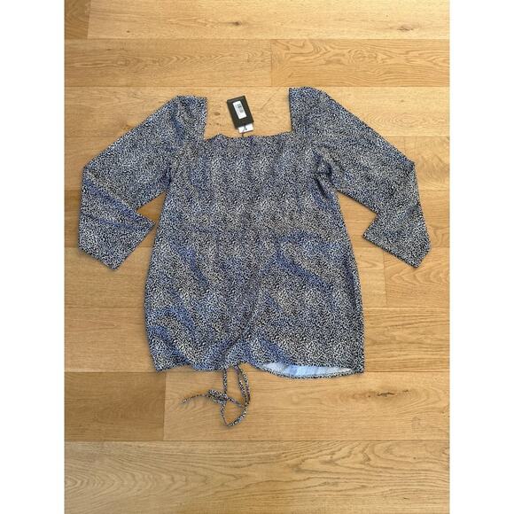 Pretty Little Thing Plus Cream Dalmation Print Ruched Front Bodycon Dress in Bla - Picture 6 of 8